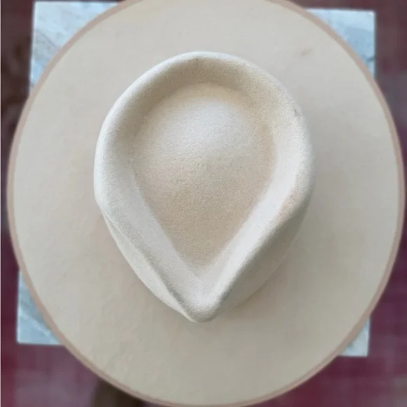 Lack Of Color Rancher - Picture 4 of 9